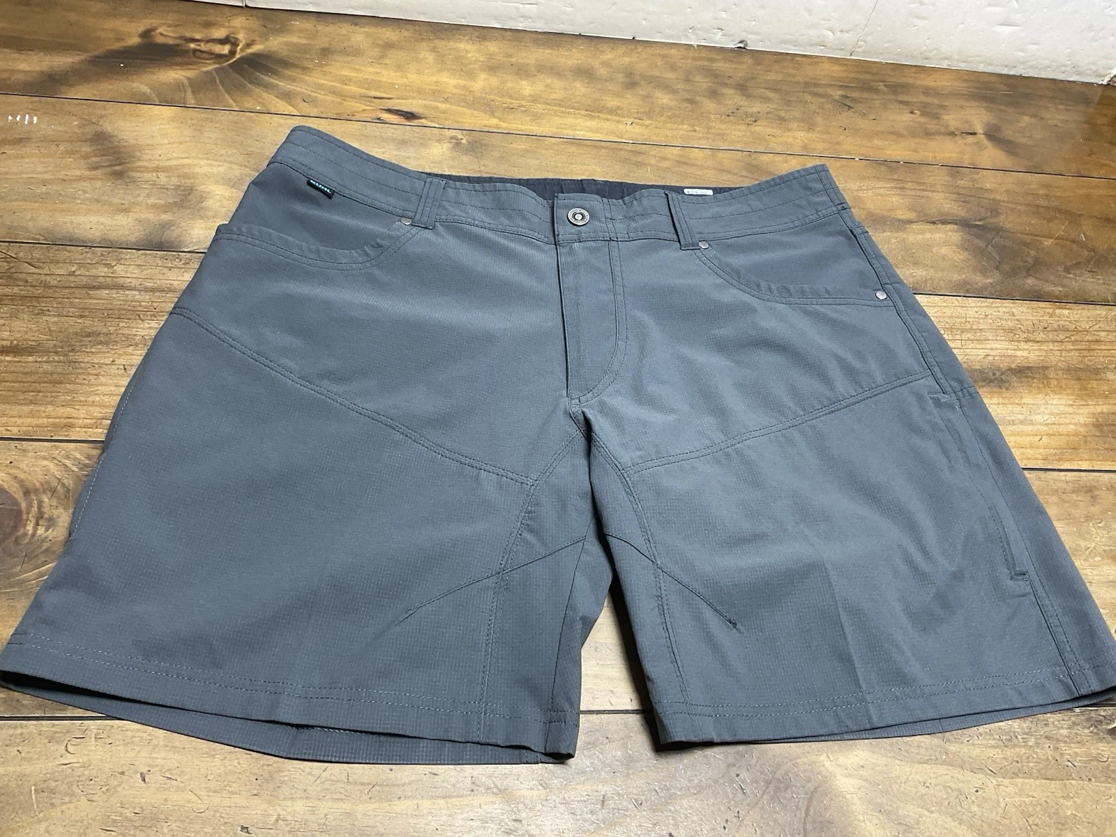 Kuhl Shorts Mens 38 Gray Ripstop Silencr Cargo Pocket Stretch Performance Hike