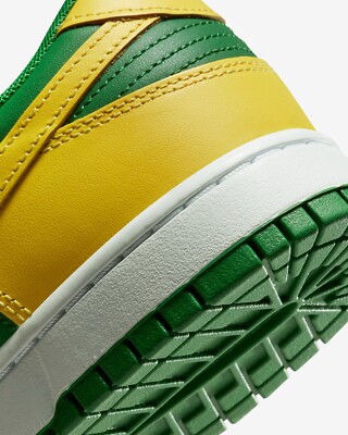Nike Dunk Low SE 緑/黄 24cm NIKE W DUNK LOW SE SAIL/NOBLE GREEN-OPTI YELLOW-PICANTE RED