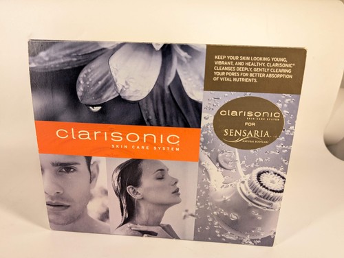 Sistema de cuidado de la piel Clarisonic blanco con caja de cepillos cargador - COMO ESTÁ NO CARGA - Imagen 5 de 14