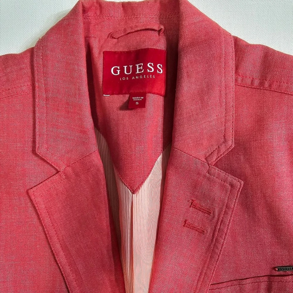 Abrigo Blazer Guess Los Angeles Hombre Algodón Rojo Talla Pequeña. Foto 2 de 4