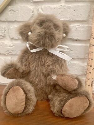 Di Falco Bears Brown Teddy With Pearl Earrings 12 