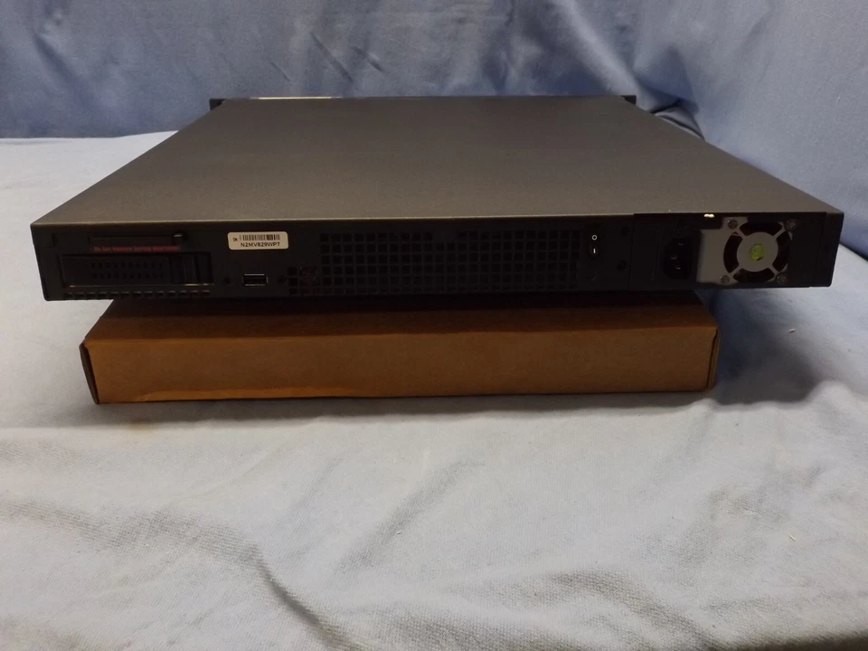 Dispositivo balanceador de carga Citrix Netscaler MPX 5500 4 puertos sin disco duro con 4 GB CF (A0942) Foto 3 de 4