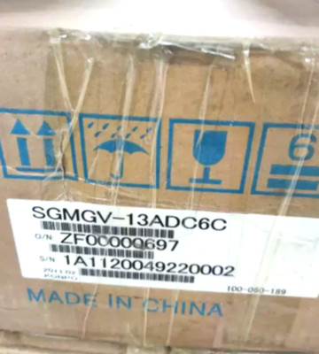 New YASKAWA AC SERVO MOTOR SGMGV-13ADC6C