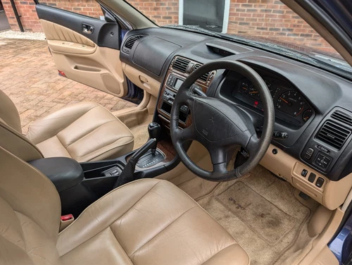 Mitsubishi Galant 2.5 V6 24V Auto 1999 Blue Saloon - Picture 11 of 24