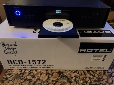 Rotel RCD-1572 Audiophile CD Player, Black (Used) with/ Remote and Original Box