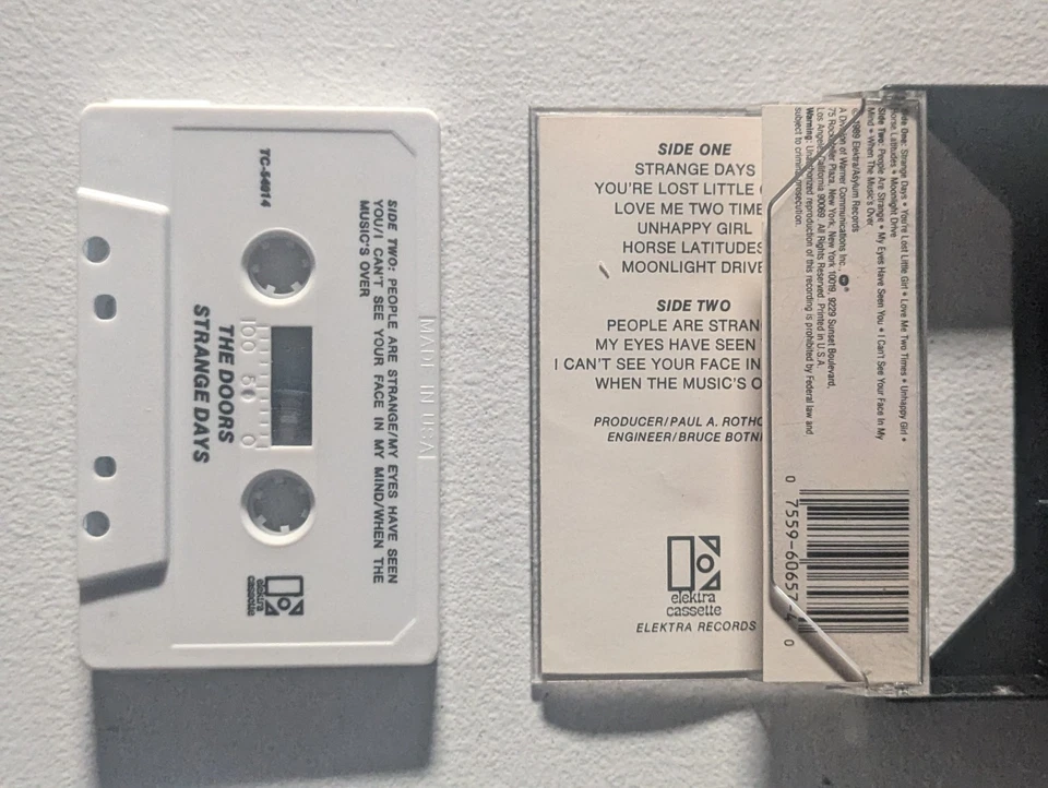 THE DOORS Cassette Tape Lot/4: Strange Days, The Soft Parade, Greatest Hits + 1 - Image 3 of 4