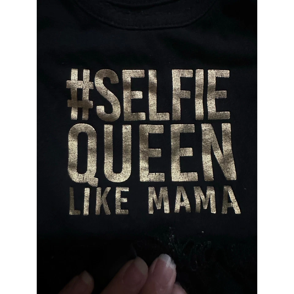 Body negro y dorado con falda tutú The Children’s Place #Selfie Queen Like Mama Foto 3 de 4