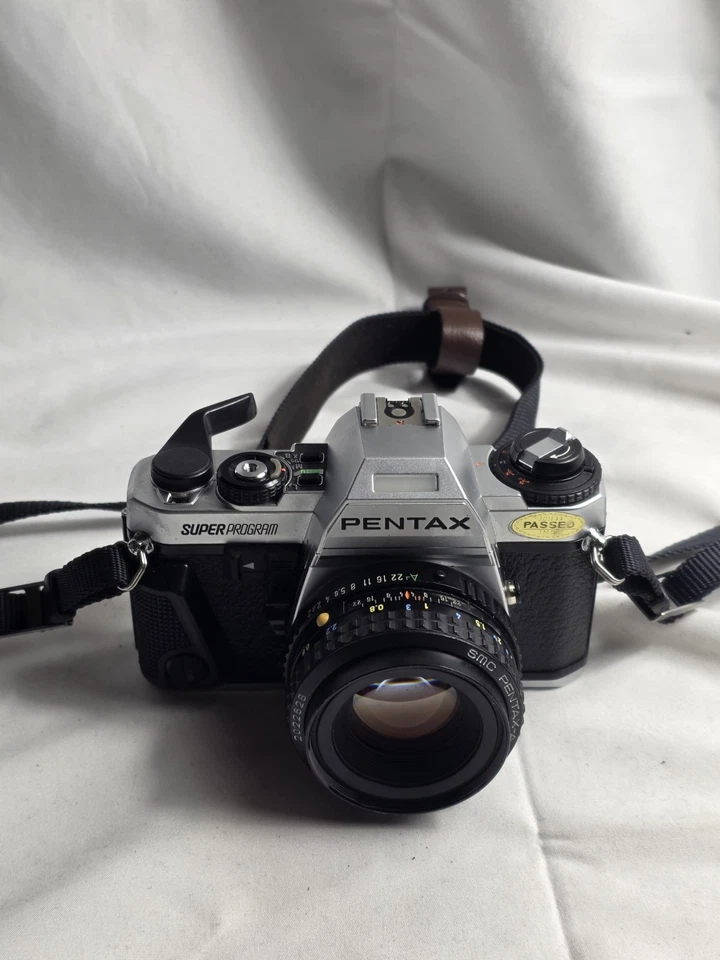 PENTAX Super Program 35mm Film Camera w/ SMC Pentax-A 50mm f/2.0 lens - Image 2 of 4
