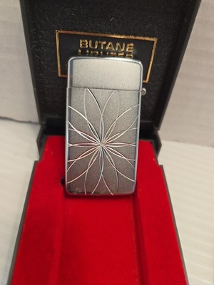 Vintage SCRIPTO  Butane Lighter in Original Case  U.S.A. With Paperwork 