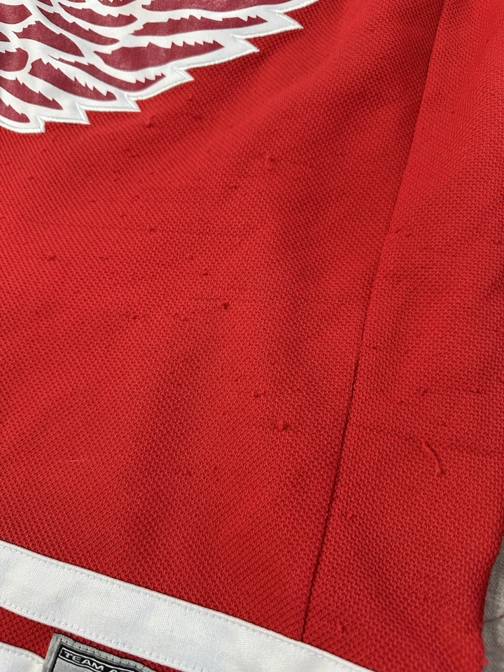 Camiseta deportiva de retiro Detroit Redwings #19 Steve Yzerman 2007 Reebok NHL/Talla S/M Foto 3 de 4