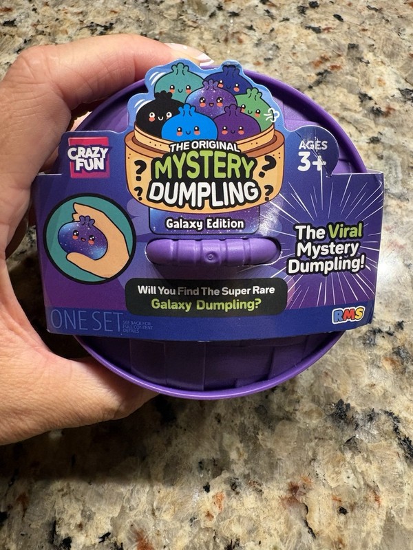 Crazy Fun The Original Mystery Dumpling Galaxy Edition Blind Pack Purple 3+ 1pc