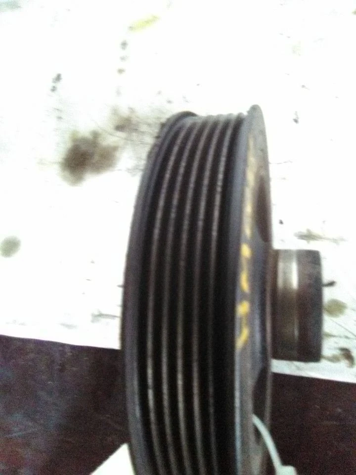 Kia Forte 2010 equilibrador armónico 2,4 litros  Foto 2 de 4