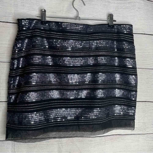 Express Black & Silver Sequin Stripe Mini Skirt 8 - Picture 5 of 7