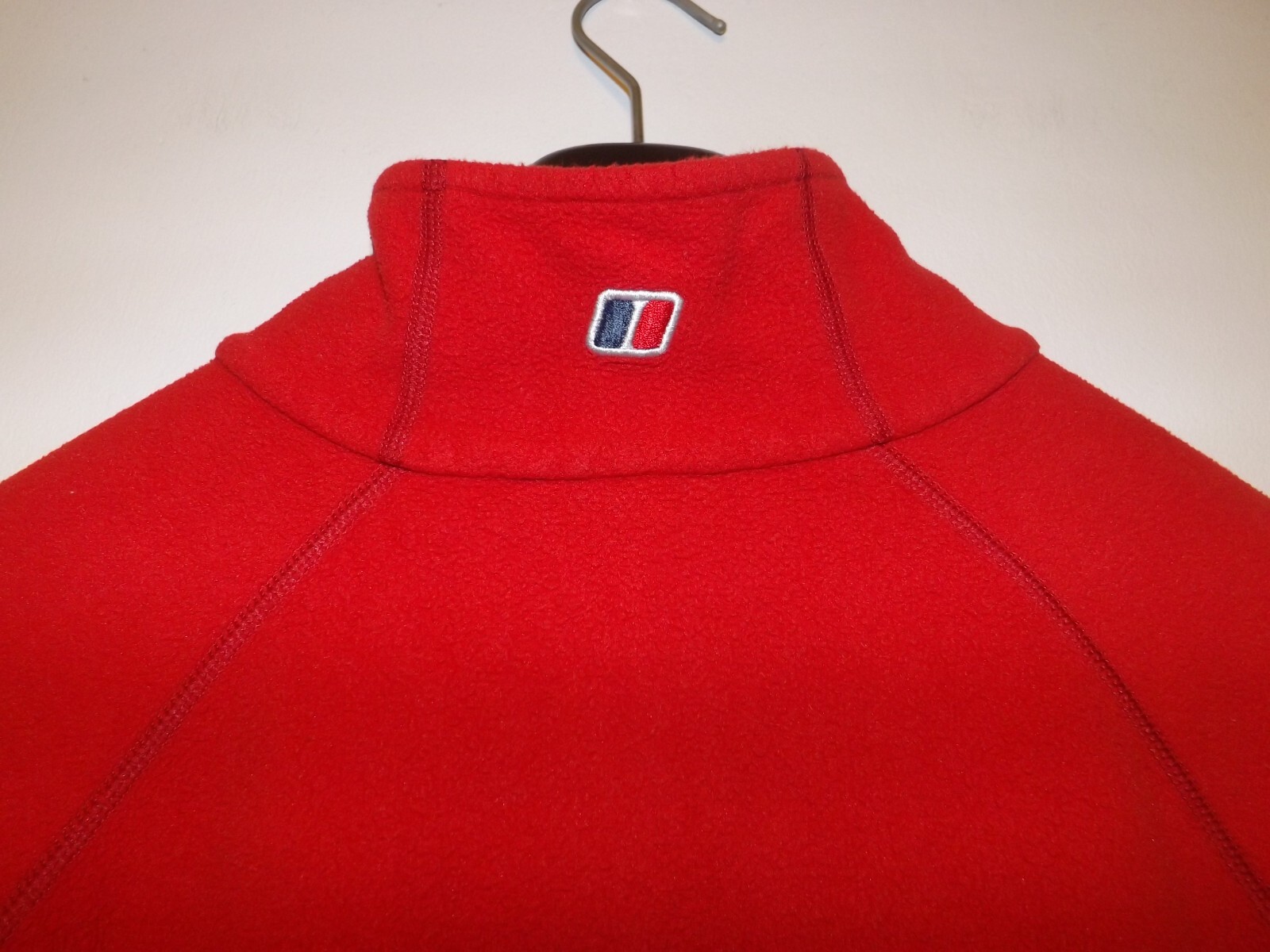 Berghaus Fleece Mens Large Red 1/2 Zip Jumper Walking Outdoor Hiking eBay