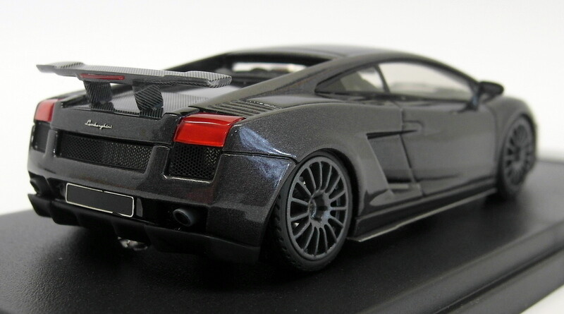 Picture 6 of 9