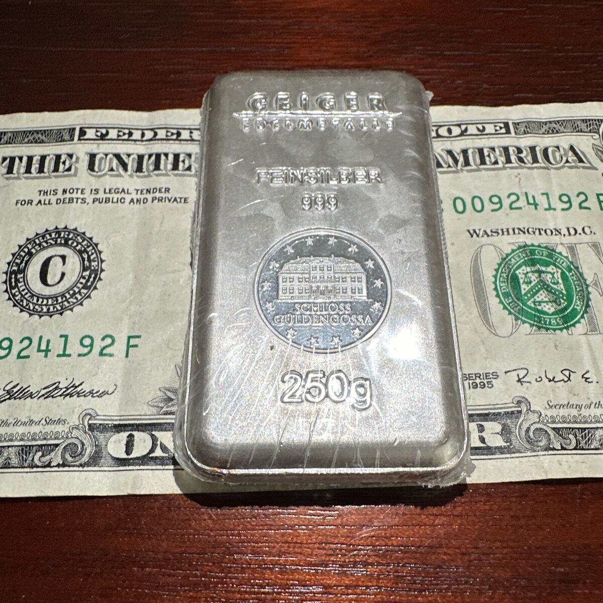 Vintage Silver Bar 250 Gram Geiger Sealed Rare w/ Serial Vintage Silver Bar 250 Gram Geiger Sealed Rare w/ Serial