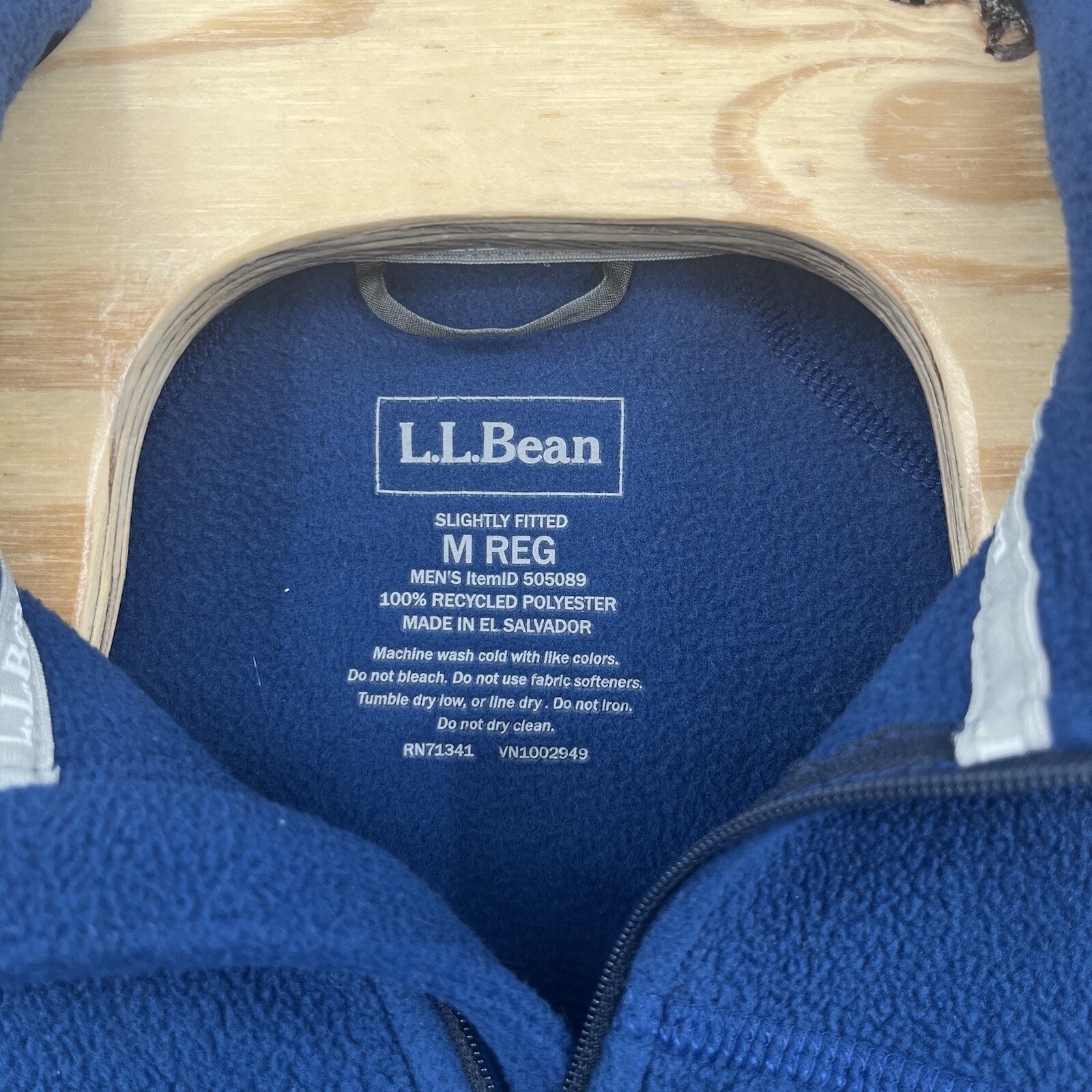 LL BEAN Fleece Men M Blue Trail 1/2 Zip Mock Neck Slightly Fitted Long