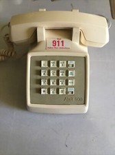 Vintage Touch Tone Desk Phone AT T 100 w Redial Mute DIAL 9-1-1 Display Only GC