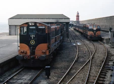 PHOTO  1987 ROSSLARE HARBOUR RAILWAY RAILWAY STATION 1987 (2) ANOTHER VIEW OF TH