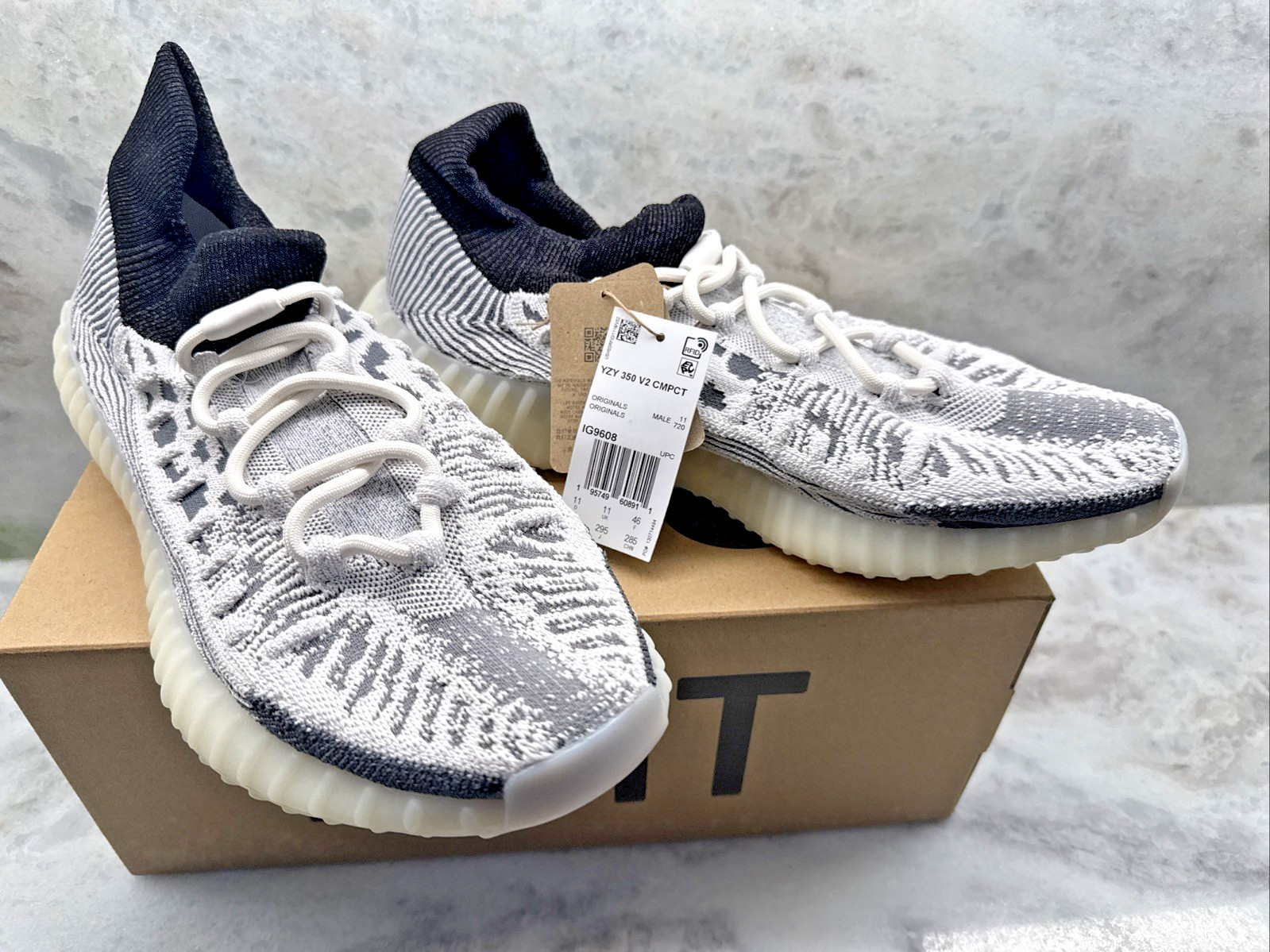 Adidas YZY 350 V2 CMPCT Yeezy 350 V2 CMPCT  IG9608 Slate Panda SIZE 11 1/2  thumbnail 7