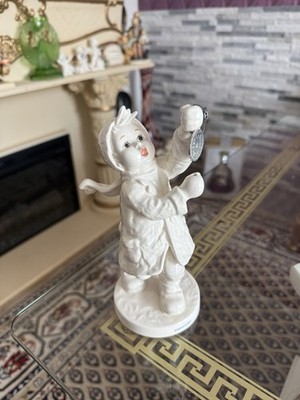 MI Hummel White Hum 739/ll TMK8 Working Pattern with Seal Large Figurine Goebel RARE