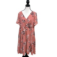 Torrid Floral Chiffon Wrap Dress Plus Size 0 Short Sleeve Blush Pink No Belt