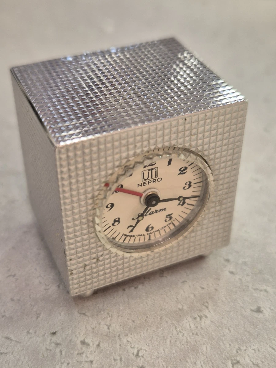 PIECE HORLOGERIE REVEIL UTI R-250 RESSORT DE MOUVEMENT