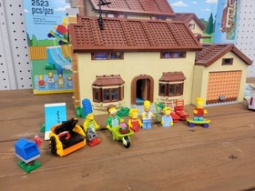 LEGO Simpsons House # 71006 with Instructions and Box