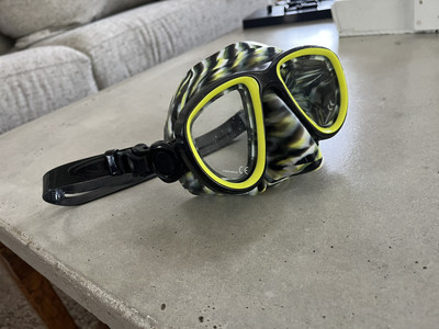 Speedo Dive Yellow Zebra 5  Wide Mask