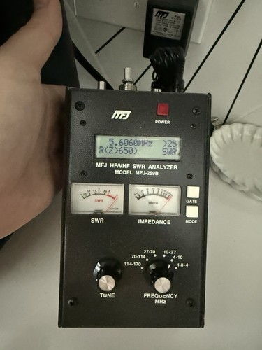 MFJ-259B Ham Radio HF VHF SWR Antenna Analyzer W/Box