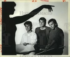 1986 Press Photo Monte Smith, Mark McLaughlin, Greg Fox in Life Class at Center