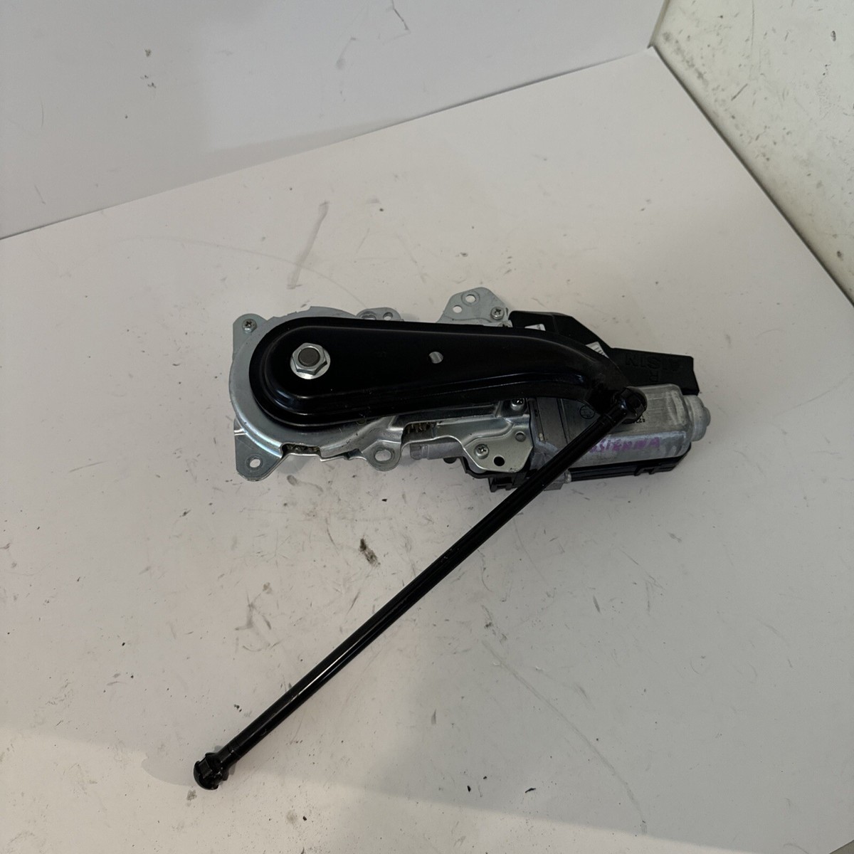 2016 TOYOTA SIENNA TAILGATE LOCK LATCH ACTUATOR POWER UNIT OEM