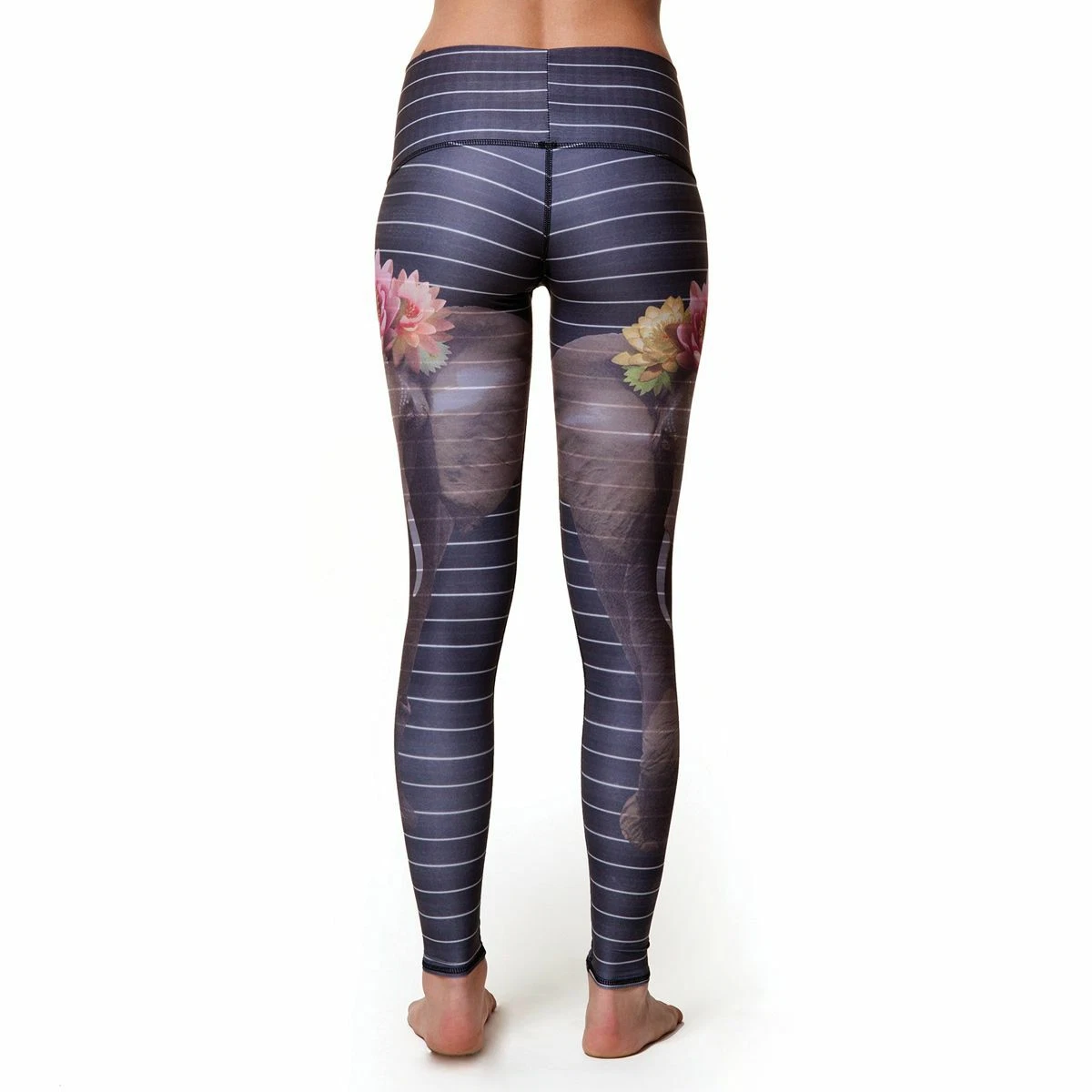 Tiki love the elephant hot pants yoga leggings light weight m