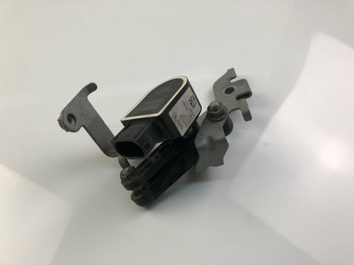 Y1611 VOLVO Scheinwerfersteuergerät 32221477