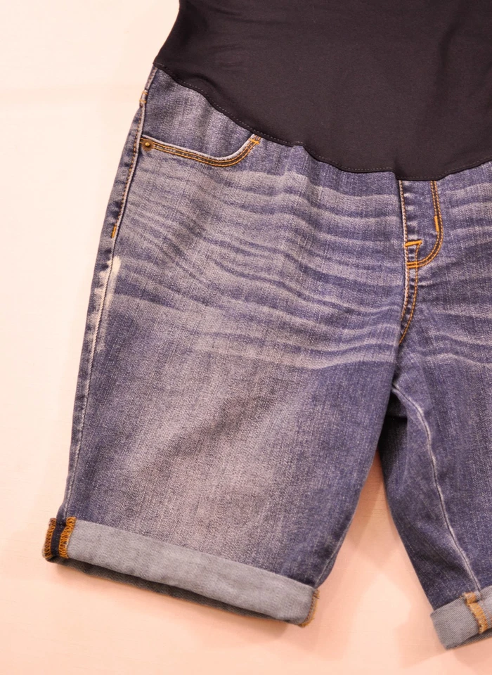 Mujer Liz Lange Maternidad Denim Shorts Talla Pequeña Algodón Mezcla Cuatro Bolsillos Foto 3 de 4