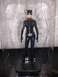 batman year one figure