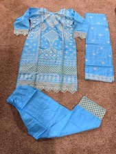 Women  s 3pc Embroidered Salwar Kameez Suit Tunic Pants Dupatta BlueWhite Set M