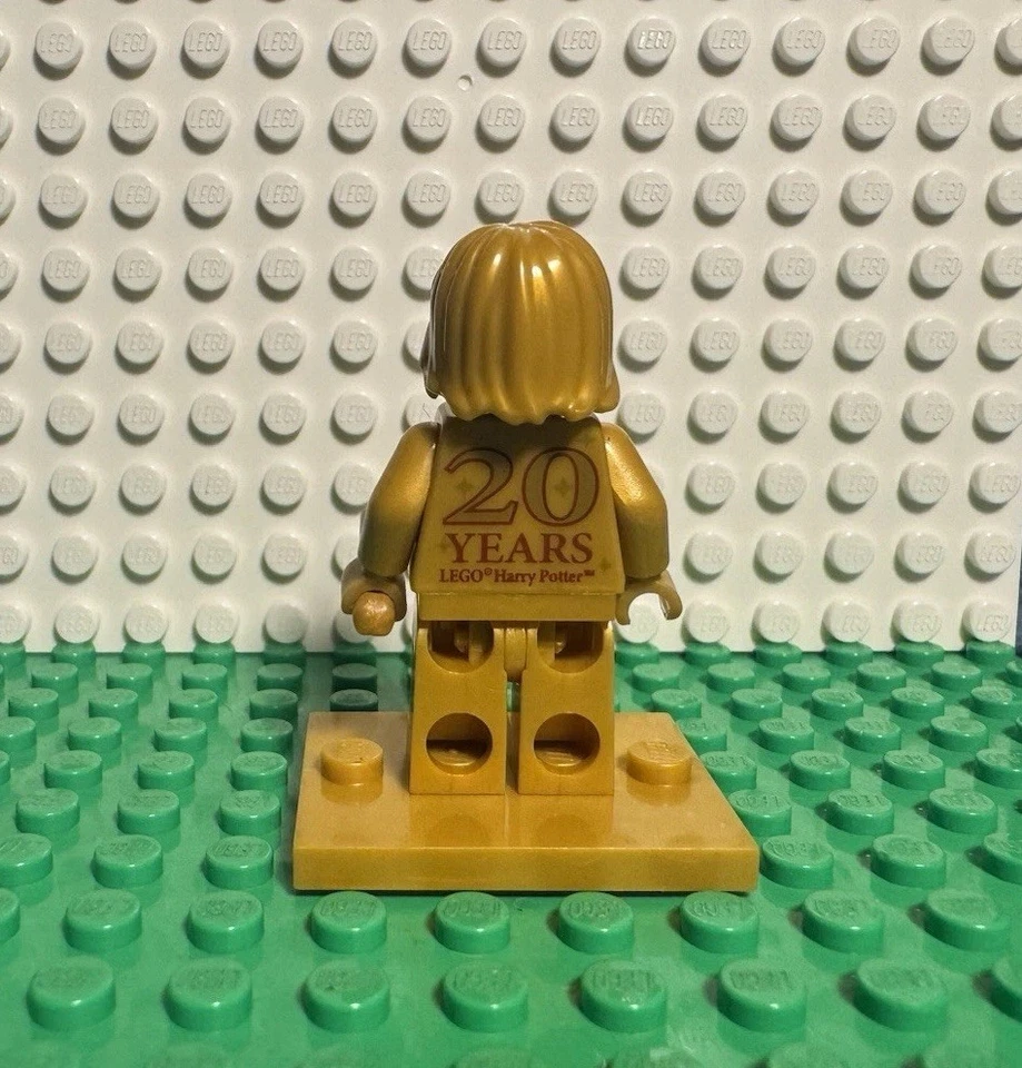 LEGO Harry Potter Pearl Gold Snape Minifigura (Excelente Estado) Foto 2 de 2