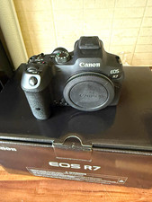 Canon EOS R7 32.5MP Mirrorless Interchangeable Lens Camera Body Black