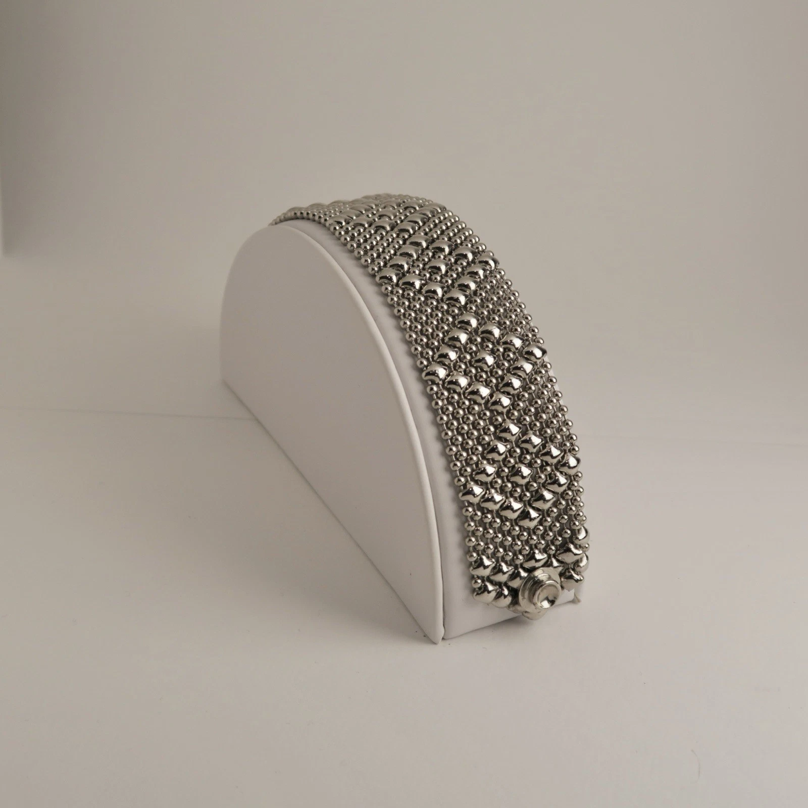 SERGIO GUTIERREZ Liquid Metal Vintage Silver Tone Mesh Bracelet Jewelry Br168