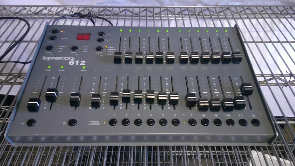 Leprecon LP-600 6 Channel DMX Lighting Console Controller Board 90-21-0022 - Image 2 of 4