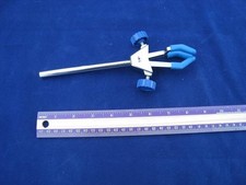 Adjust-able clamp with 3 fingers