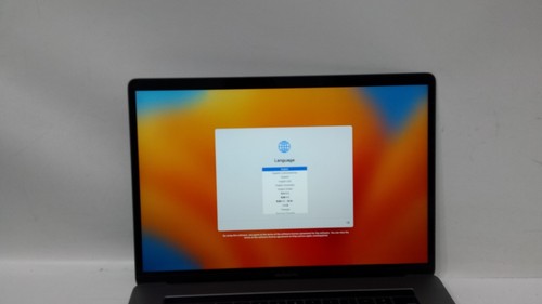 Apple MacBook Pro A1707 15,4" (Core i7-7700HQ@ 2,80 GHz 16 GB Ram) 512 GB. - Foto 3 di 12