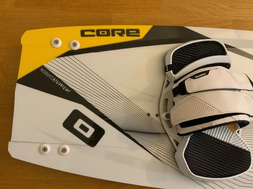 Core Fusion Kiteboard 133x39, Twintip + Bindung, unbenutzt - Bild 2 von 4