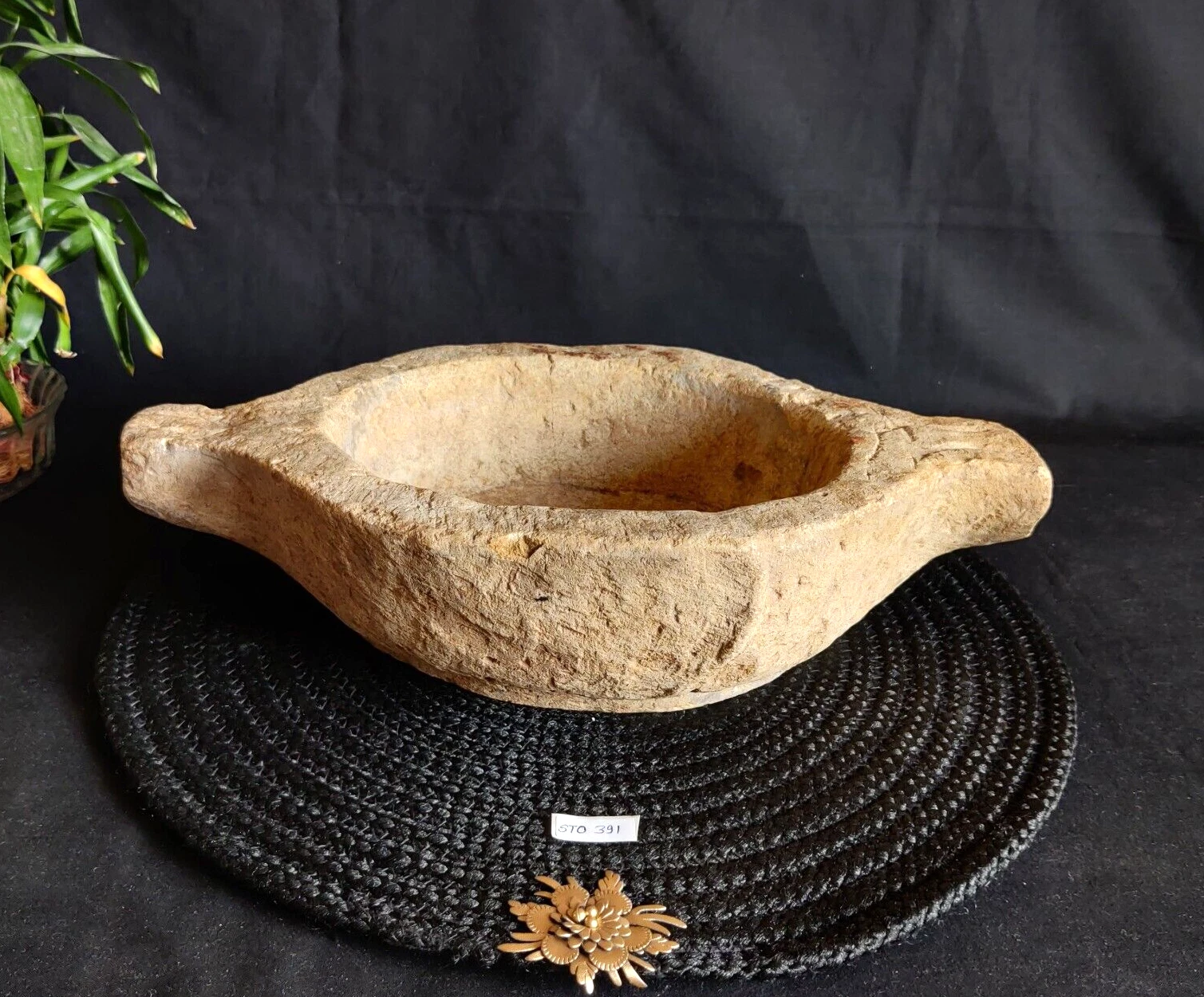 Antique Primitive Handmade Yellow Stone Mortar Decorative Collectible STO391
