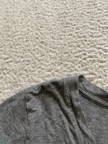 T-shirt Gap Maternity donna manica corta tasca scollo a V grigia taglia XS - Foto 7 di 9