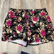 INC International Concepts Black Floral Print Pull On Shorts Womens Size 10