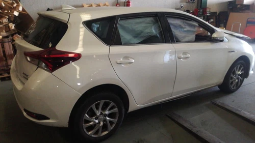63583367 Caja Reles/Fusibles para TOYOTA AURIS (E18) * 2015 248032 - Imagen 4 de 7