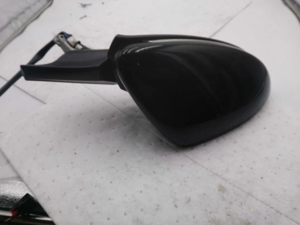 Espelho de porta direita usado serve: 2015 Volkswagen Golf Power sem assistência de manutenção de faixa sem - Imagem 2 de 4