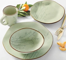 Oxford Ryo Bamboo Porcelain 16-piece Golden Rim Dinnerware Set, Service for 4